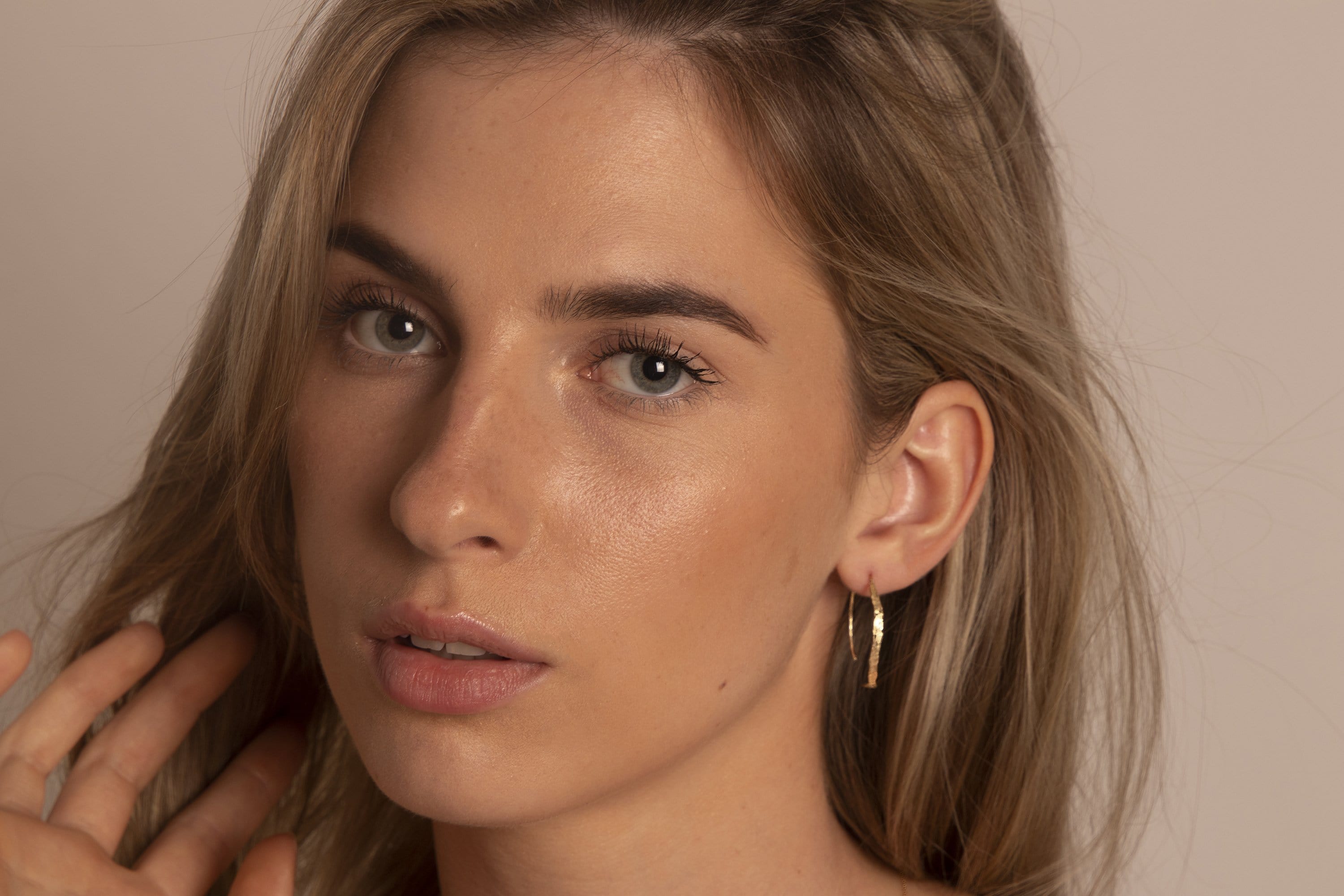 Element Feather Hoops