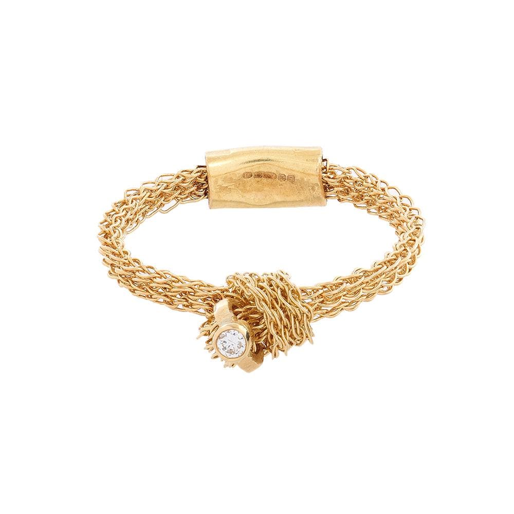 Memory Knot Ring With Diamond Highlight