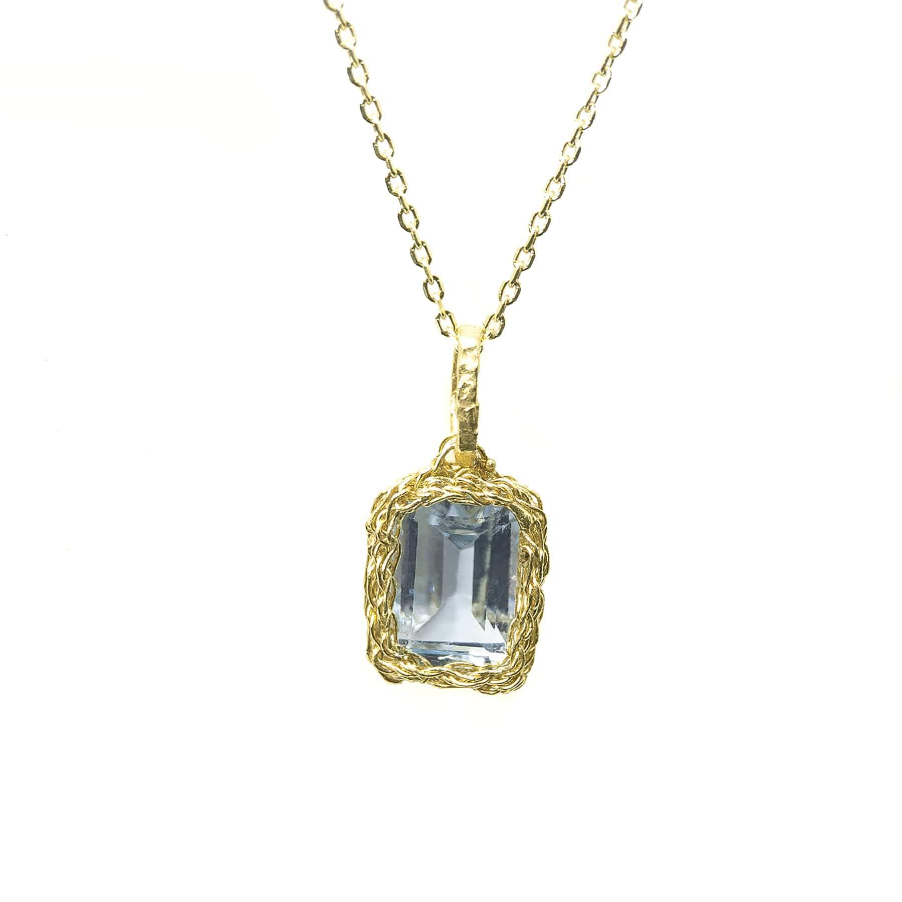 Octavia Small Gold Pendant