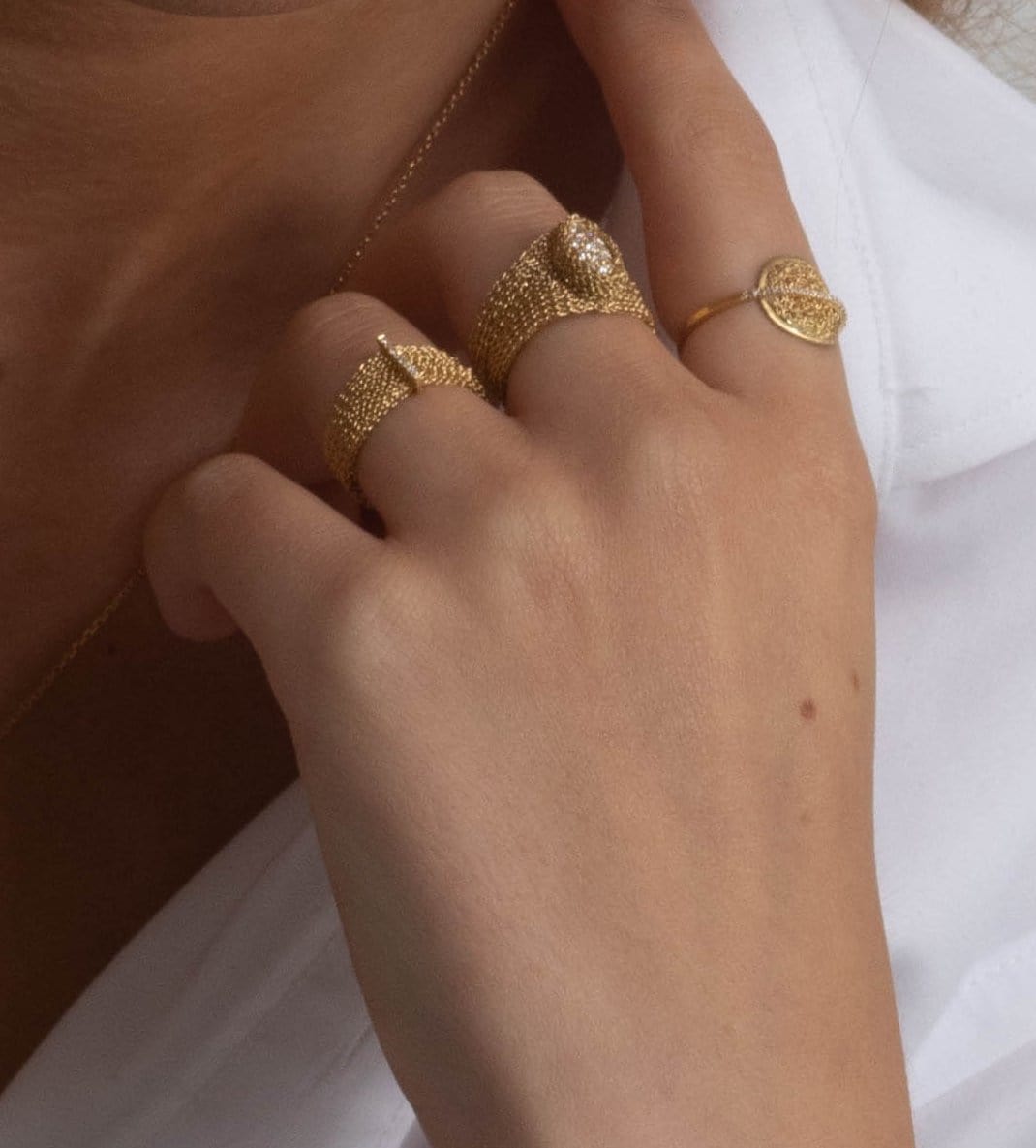 Lumo Diamond Line Ring
